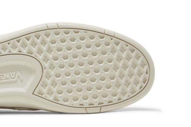 Vans Lowland CC JMP R Court French Oak