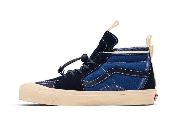 Advisory Board Crystals x Vans Sk8-Hi EXT Blue