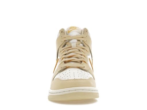 Nike Dunk High Pale Vanilla