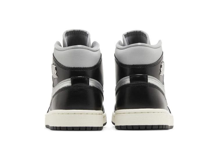 JORDAN 1 MID SE BLACK CHROME (W)