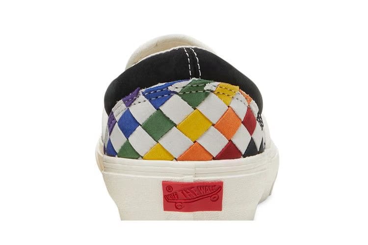 Vans Classic Slip-On VLT LX Pride