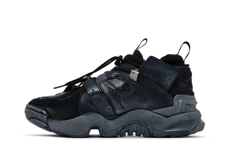Vetements x Genetically Modified Pump Black