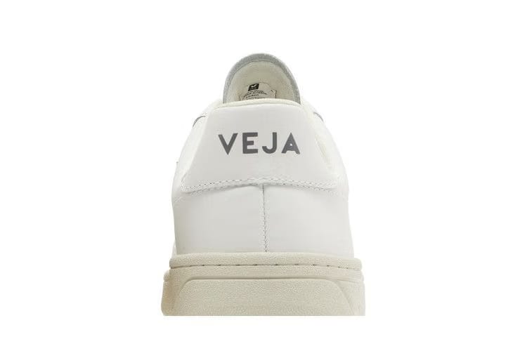 Veja V-12 Extra White
