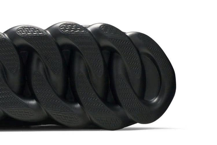 Versace Chain Reaction Triple Black