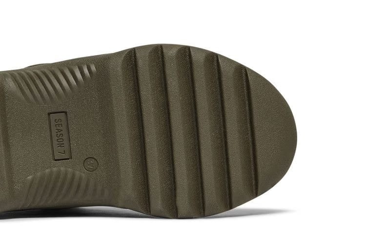 Yeezy Wmns Season 7 Desert Boot 'Wakame'