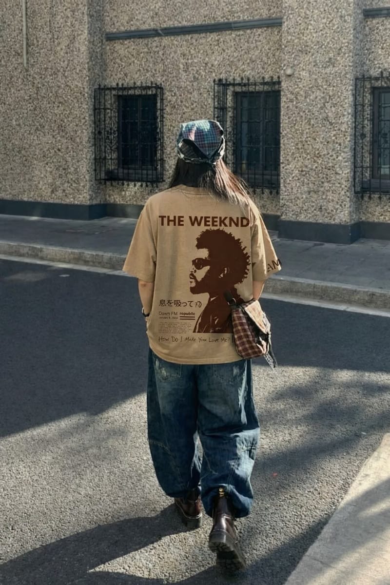 Weeknd - Dawn FM (Sand) T-shirt