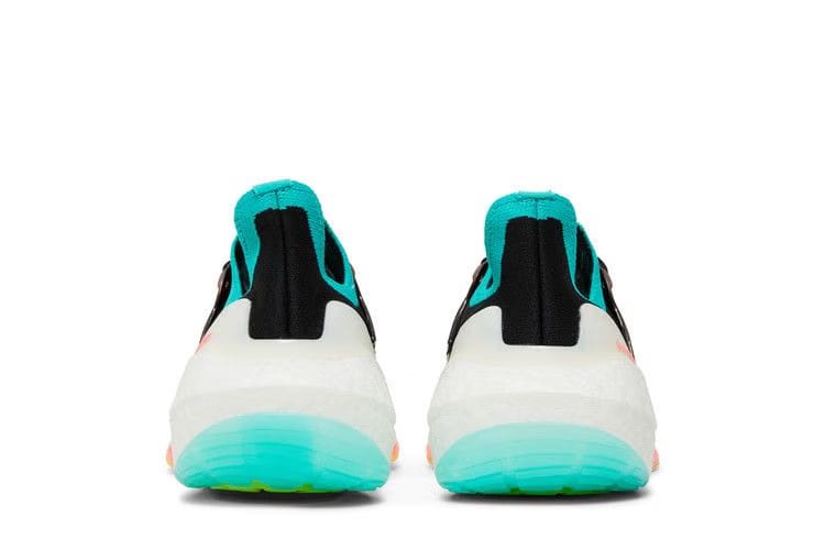 Adidas UltraBoost 22 Black Turbo Mint