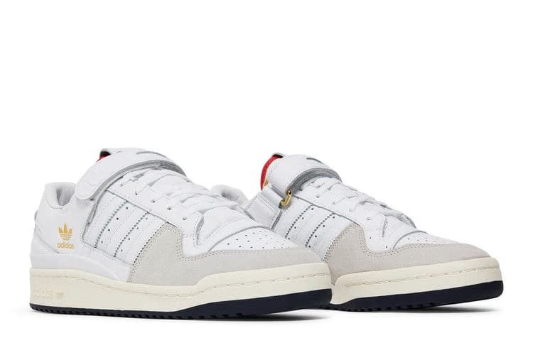 Sneakersnstuff x adidas Forum 84 Low Core White