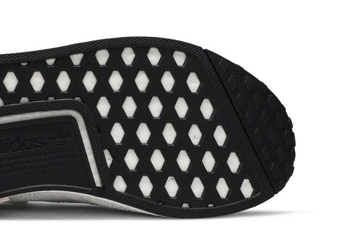 Adidas Wmns NMD R1 'Metallic Plugs - Cloud White'