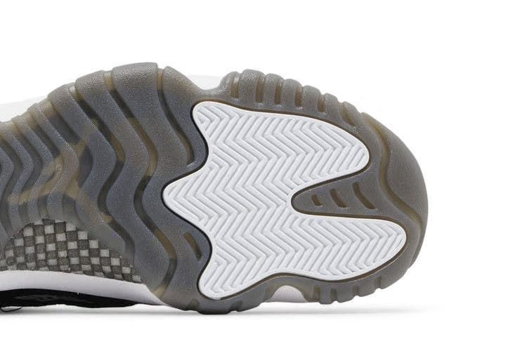Air Jordan 11 Retro Low IE Black White