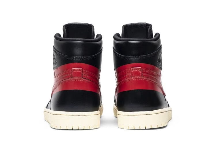 Air Jordan 1 Retro High OG Couture