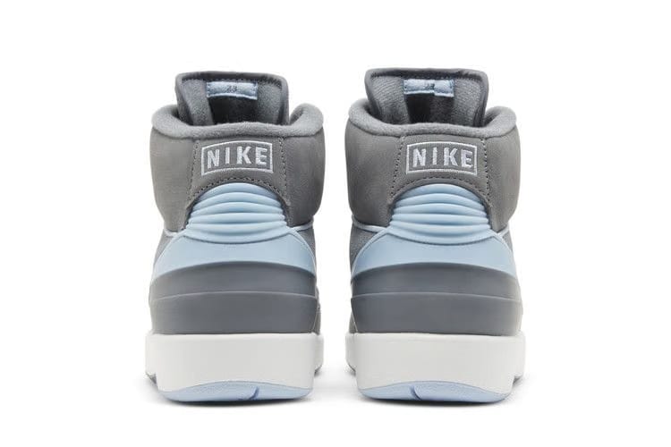 Wmns Air Jordan 2 Retro 'Cool Grey'