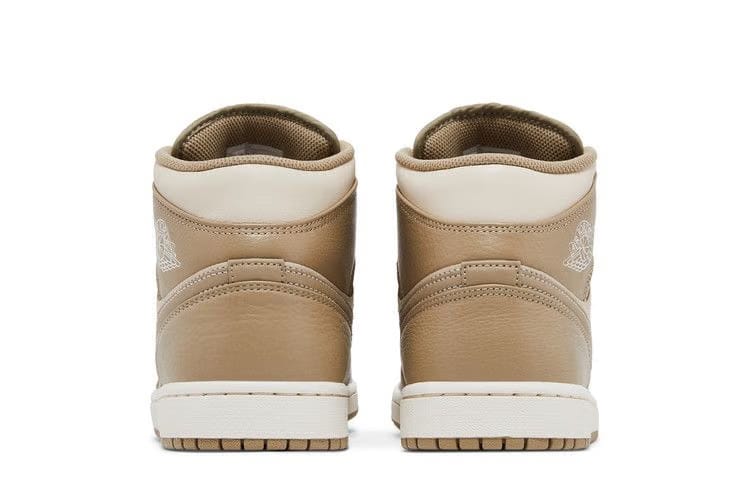 Air Jordan 1 Mid Legend Brown