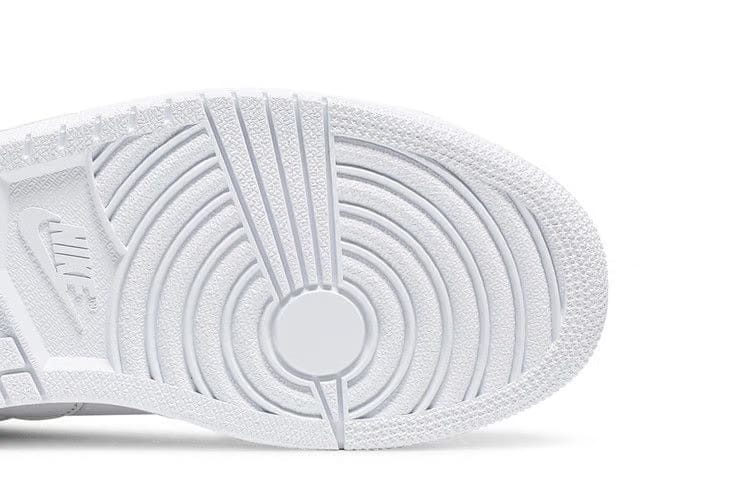 Air Jordan 1 Centre Court White on White