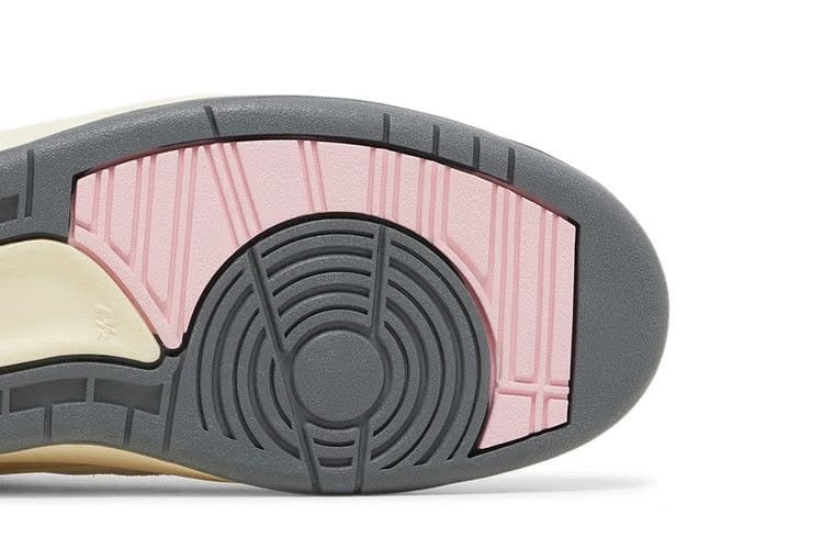 Wmns Air Jordan 2 Retro 'Soft Pink'