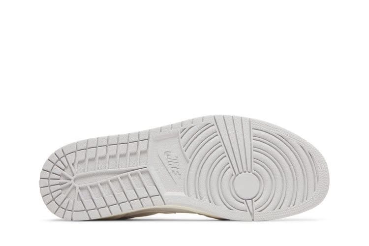 Air Jordan 1 Mid SE Inside Out