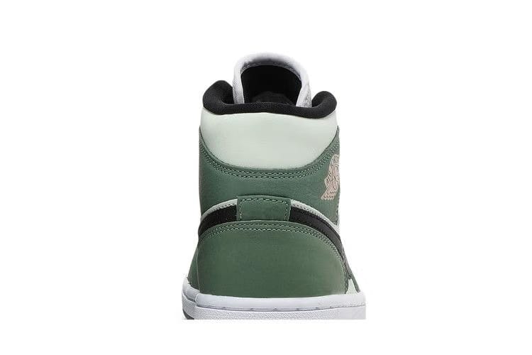 Wmns Air Jordan 1 Mid SE 'Dutch Green'