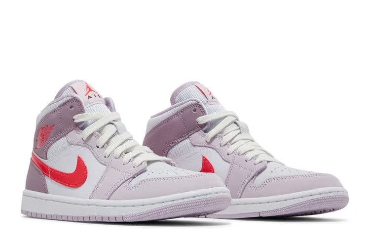 Wmns Air Jordan 1 Mid 'Valentine's Day'