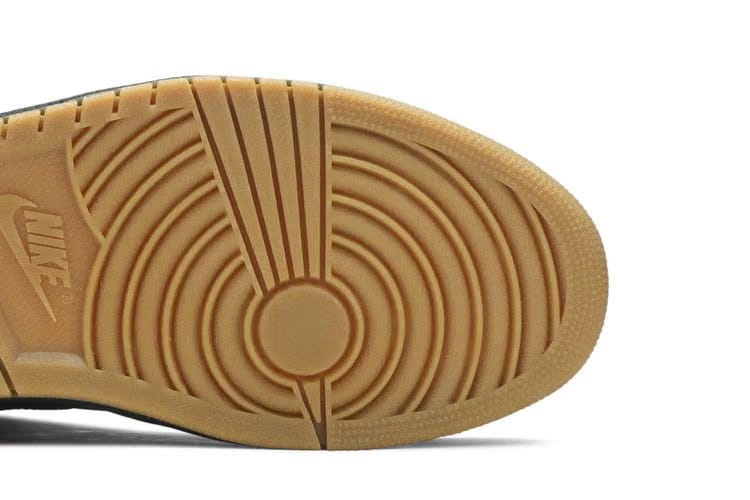 Air Jordan 1 Retro Gum Bottom