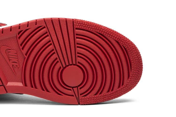 Air Jordan 1 Mid Reverse Banned