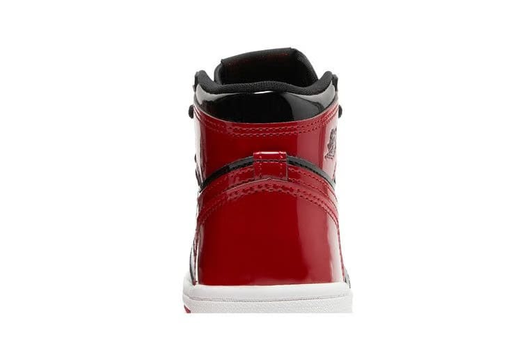 Air Jordan 1 Retro High OG TD Patent Bred