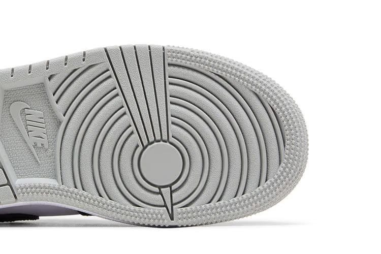 Air Jordan 1 Mid GS Barons