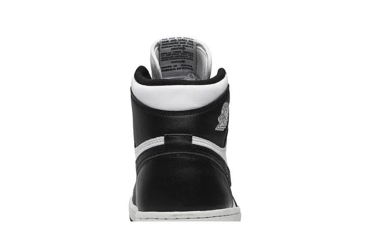 Air Jordan 1 Retro High OG Black White 2014