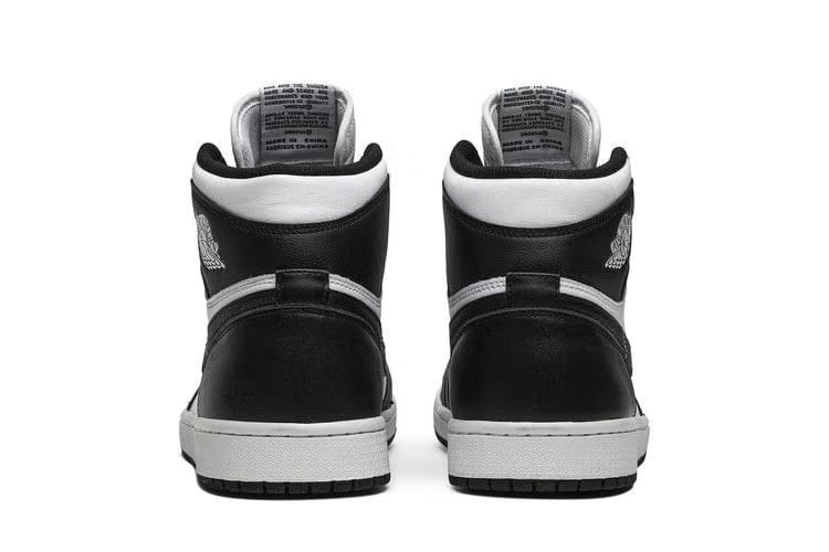 Air Jordan 1 Retro High OG Black White 2014
