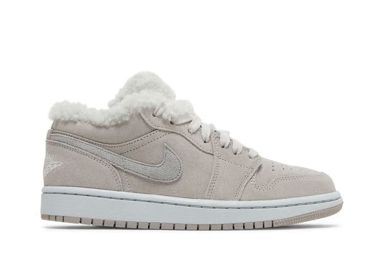 Wmns Air Jordan 1 Low SE 'Sherpa Fleece'
