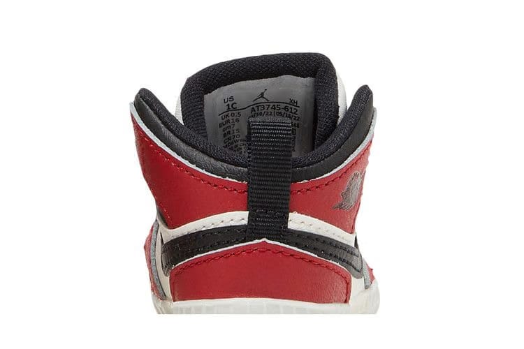 Air Jordan 1 Crib Bootie Chicago Lost & Found