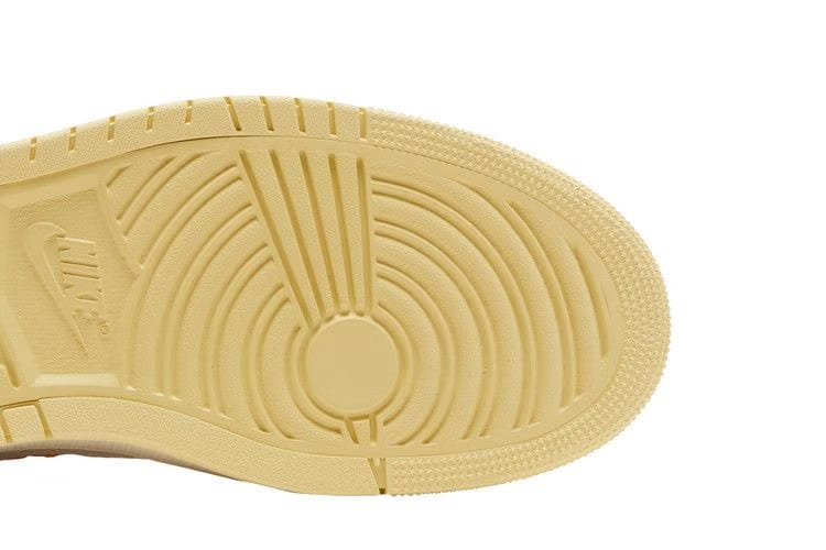 Air Jordan 1 High Zoom Comfort Somos Familia