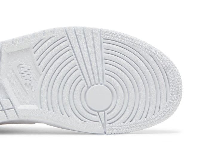 Wmns Air Jordan Mid 'Triple White' 2022