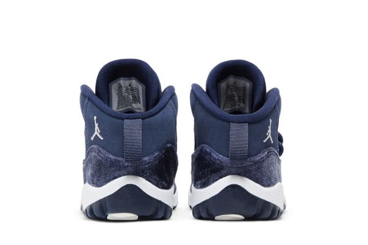 Air Jordan 11 Retro TD Midnight Navy Velvet