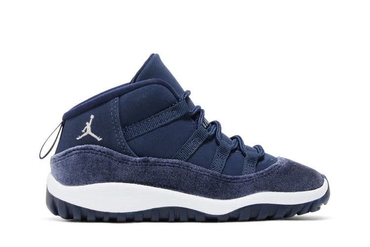 Air Jordan 11 Retro TD Midnight Navy Velvet