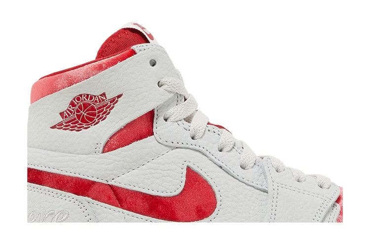 Wmns Air Jordan 1 High Zoom Comfort 2 'Valentine's Day'
