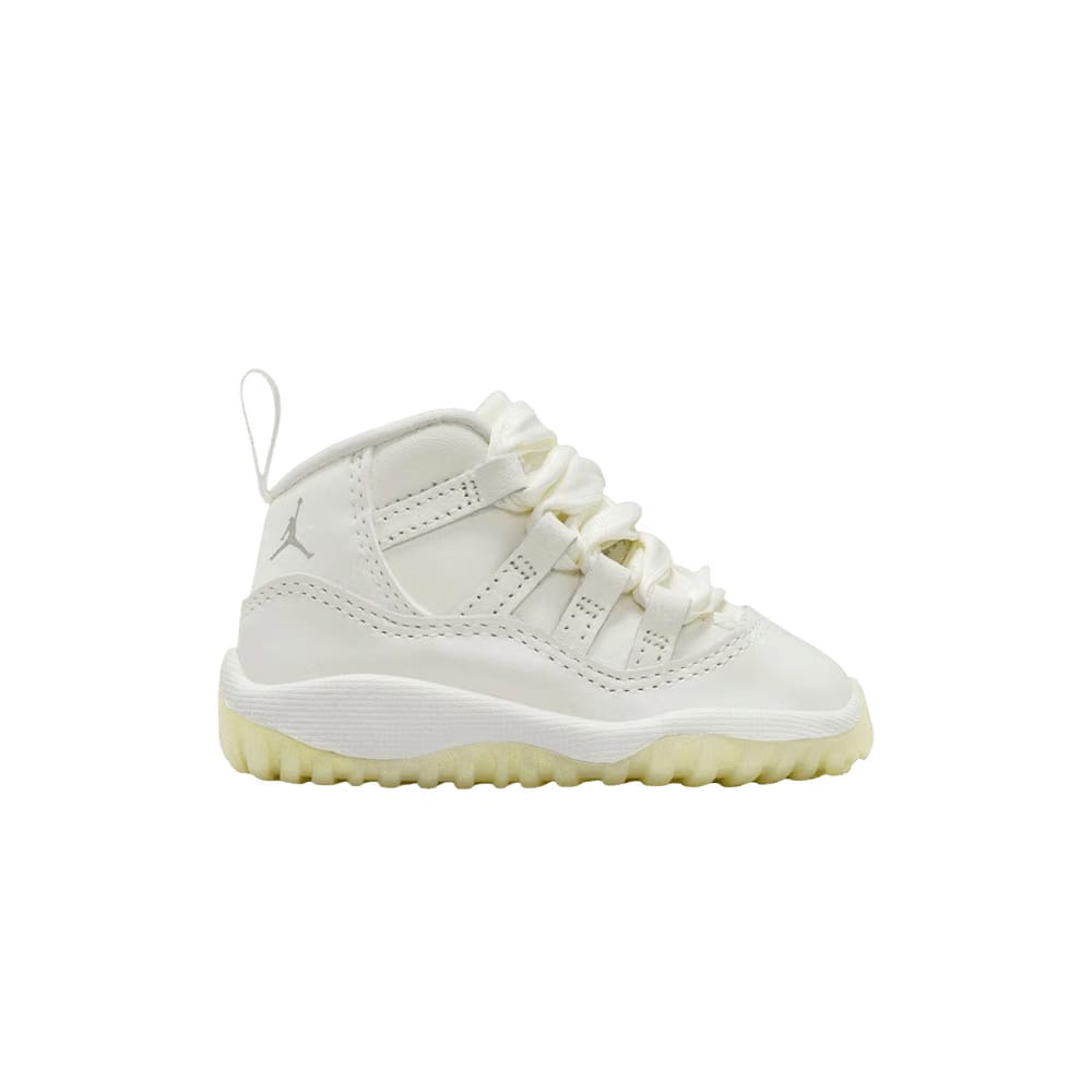 Air Jordan 11 Retro TD Pearl / Grand Finale