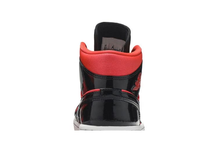 Wmns Air Jordan 1 Mid 'Hot Punch'