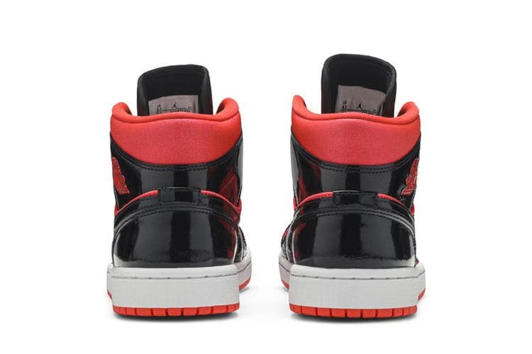 Wmns Air Jordan 1 Mid 'Hot Punch'