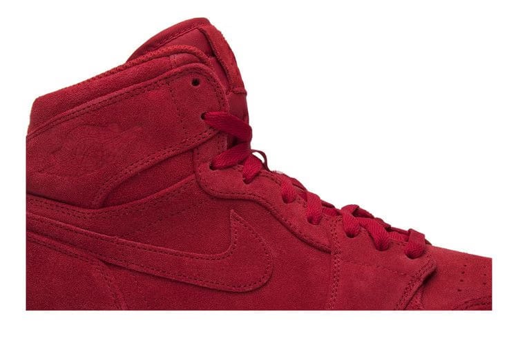 Air Jordan 1 Retro High Red Suede
