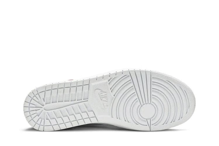 Air Jordan 1 Retro High Silver Medal