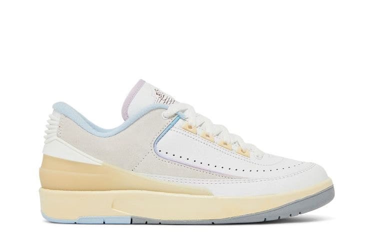 Wmns Air Jordan 2 Low 'Look, Up in the Air'