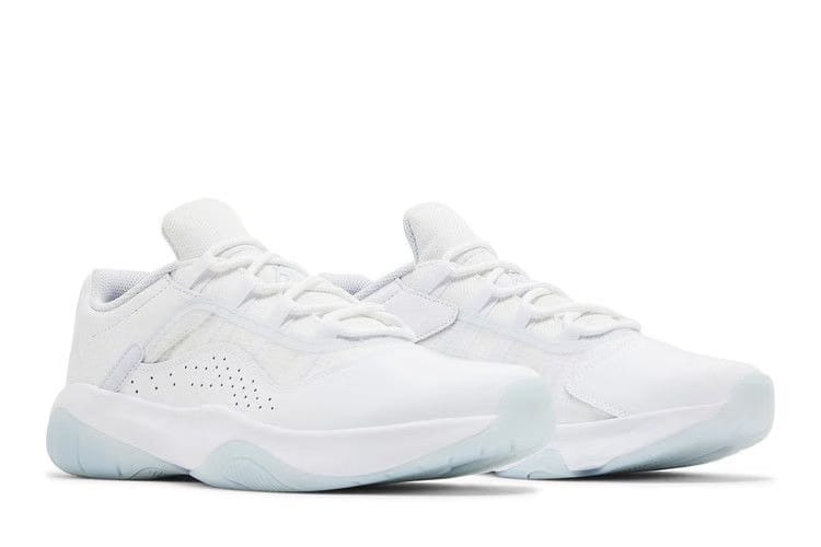 Wmns Air Jordan 11 CMFT Low 'White Ice Blue'