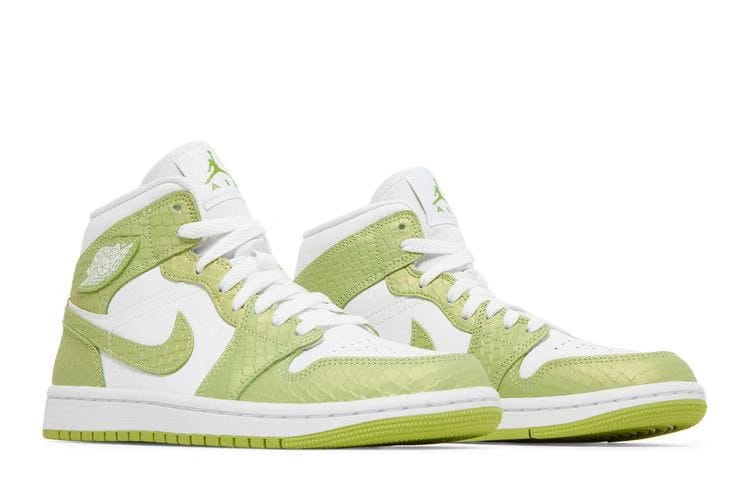 Wmns Air Jordan 1 Mid SE 'Green Python'
