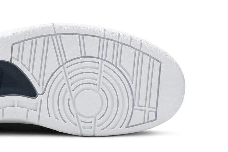 Air Jordan 2 Retro Deconstructed Thunder Blue