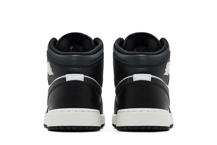 Air Jordan 1 Mid GS Black Off Noir