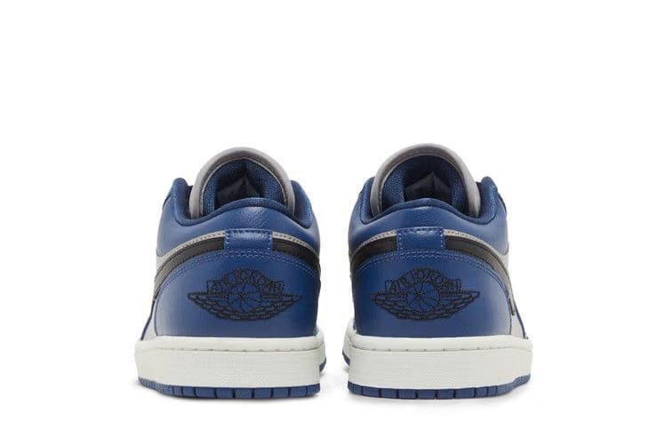 Wmns Air Jordan 1 Low 'French Blue'