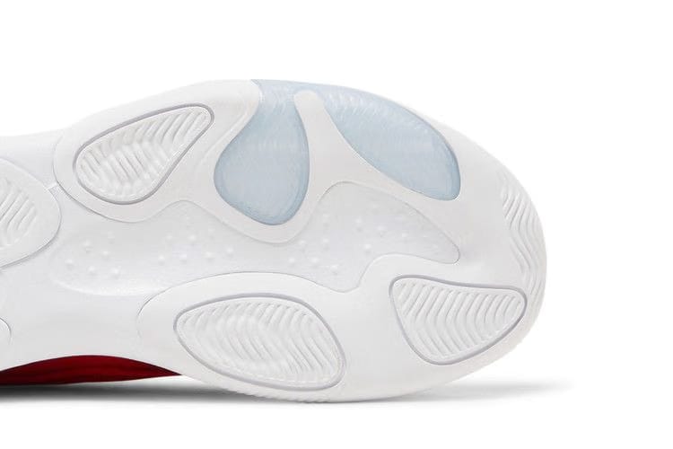 Air Jordan Max Aura 4 University Red