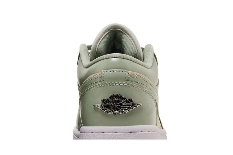 Wmns Air Jordan 1 Low SE 'Seafoam Sail'