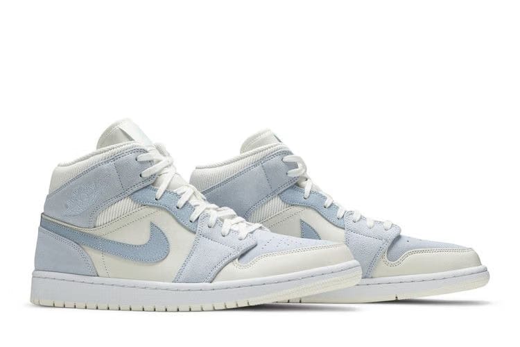 Air Jordan 1 Mid SE Sail Light Blue