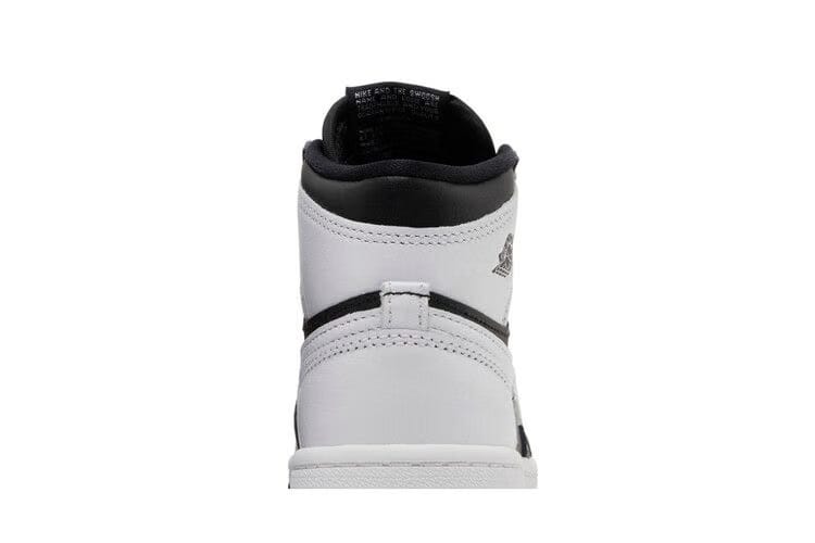 Air Jordan 1 Retro High OG TD Black White 2.0